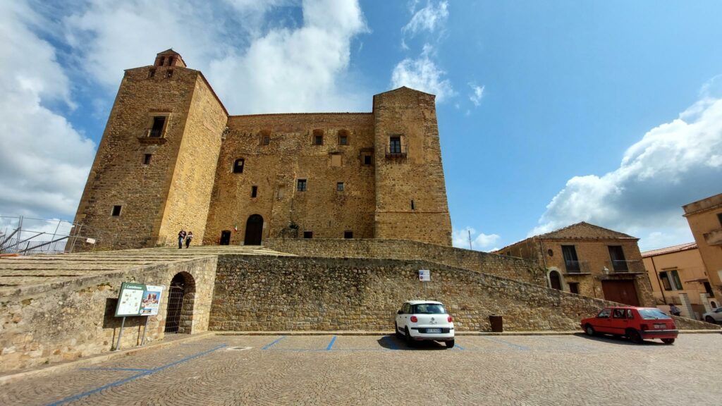 Castello dei Ventimiglia a Castelbuono (Palermo)