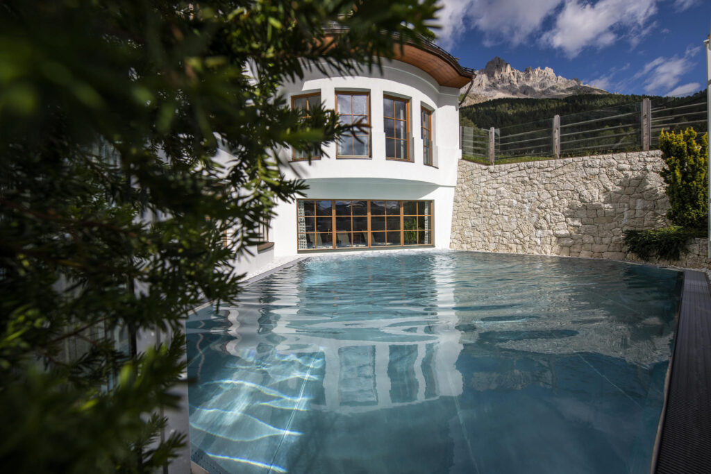 Sonnalp, la Piscina con Spa