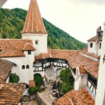 Courtesy-of-CamperDays_Bran-Castle-2-Unsplah