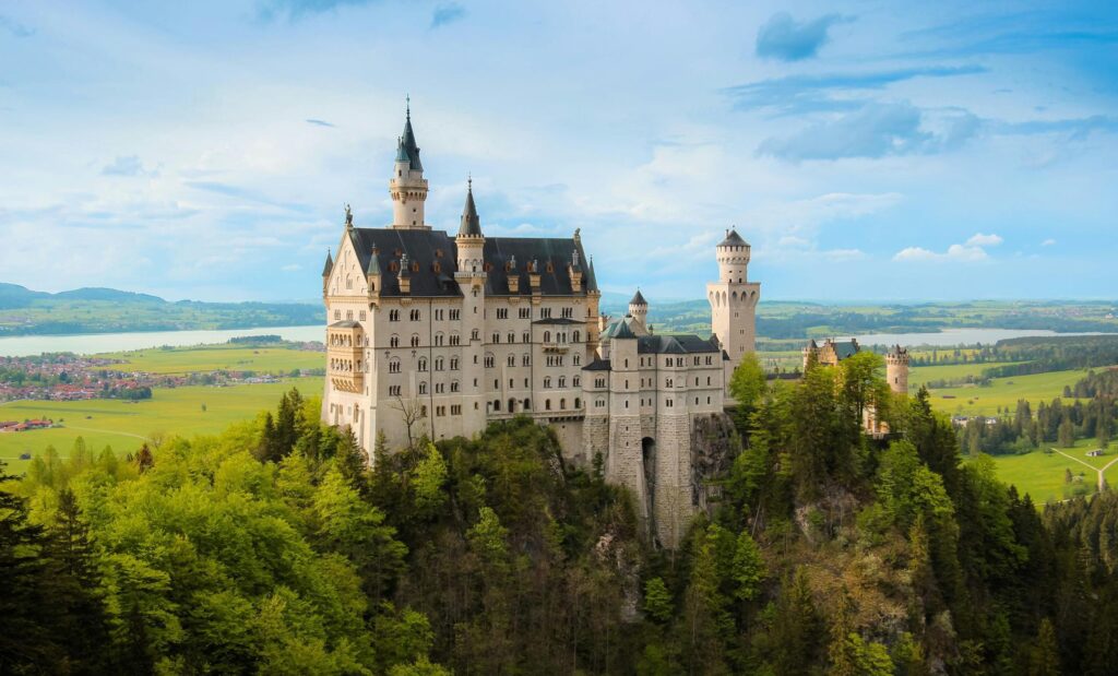 Fairytail tourism, v